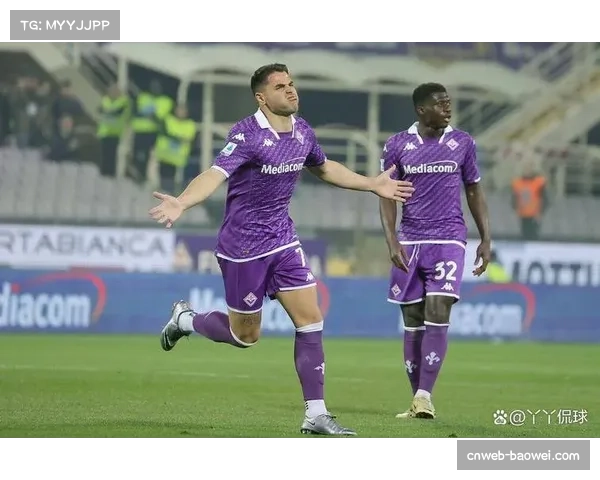 -萨索洛3-1佛罗伦萨，升班马主场送紫百合八场不胜-